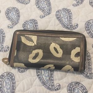 Heavily used Marc Jacobs wallet